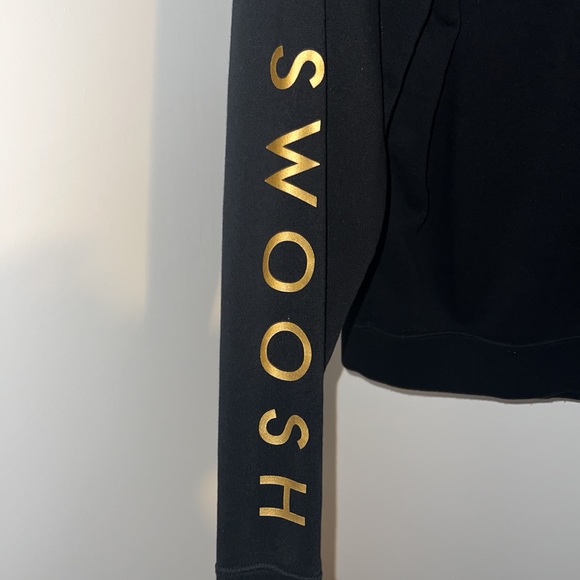 Nike Sweatshirt - Picture 3 of 4